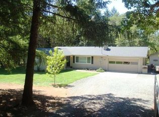 576 Upper Applegate Rd, Jacksonville, OR 97530