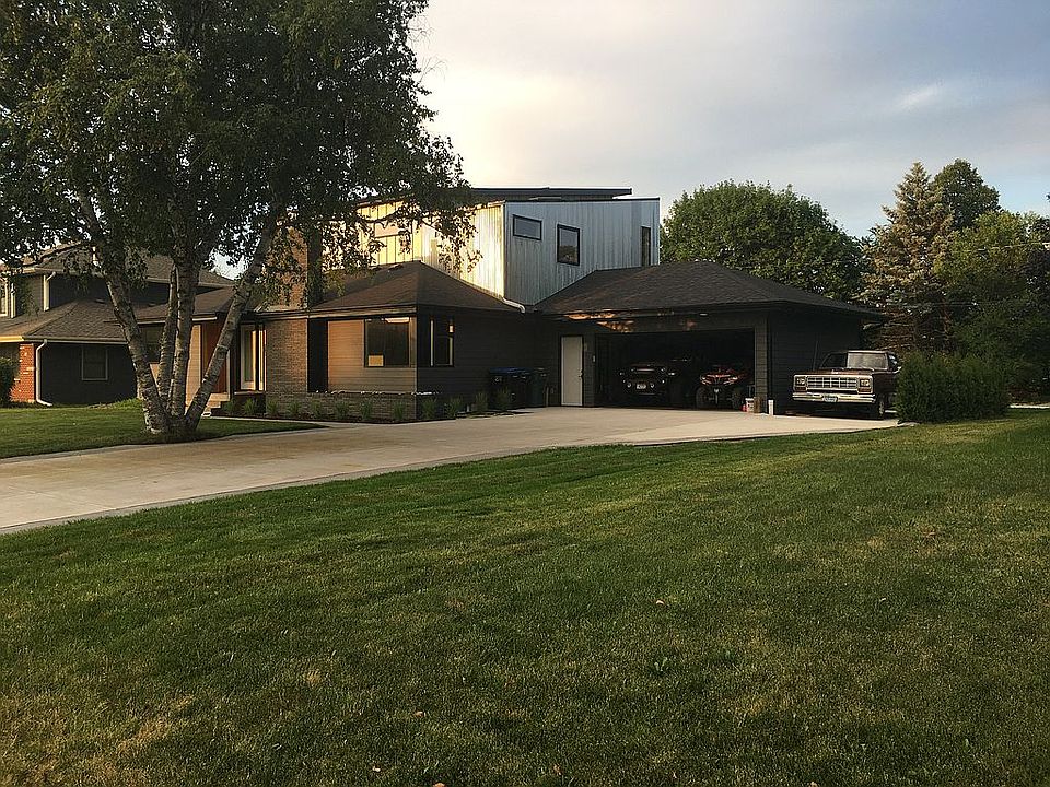 Front yard 2020