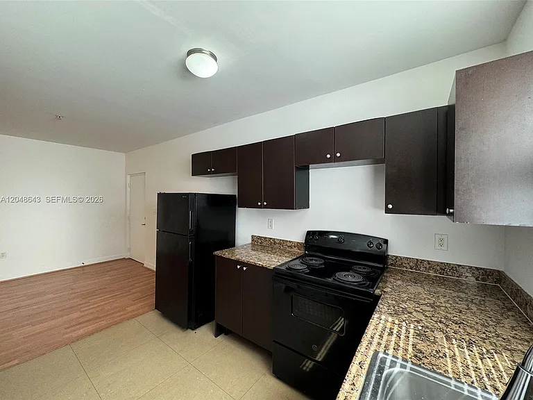 529 NE 62nd St #203 — Photo 3