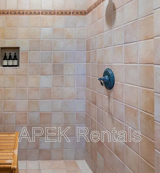 690 W Linda Vista Dr — Photo 10
