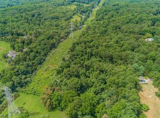 34 Philhower Rd, Tewksbury Twp, NJ 07830