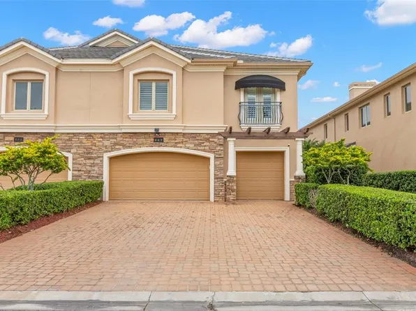 657 Saxony Blvd, Saint Petersburg, FL 33716