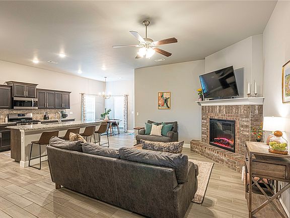 4th image of 3631 Ambrosia Ln
