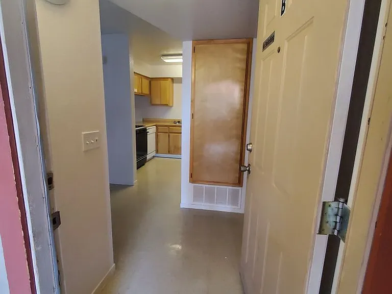 Norma Street Apartments — Photo 38