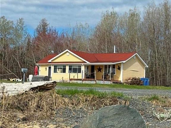 2nd image of 79 Whites Brook Rd