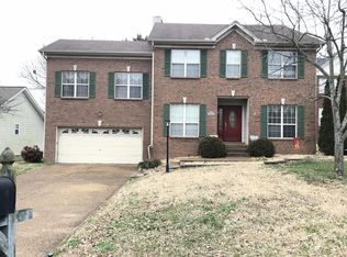 2305 N Cromwell Ct, Mount Juliet, TN 37122