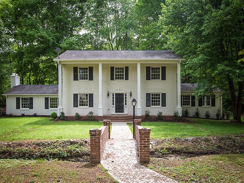 1st image of 2138 Black Fox Dr