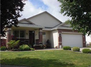 2349 Jathom Ln, Longview, WA 98632