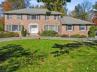 37 Farmstead Rd, Short Hills, NJ 07078