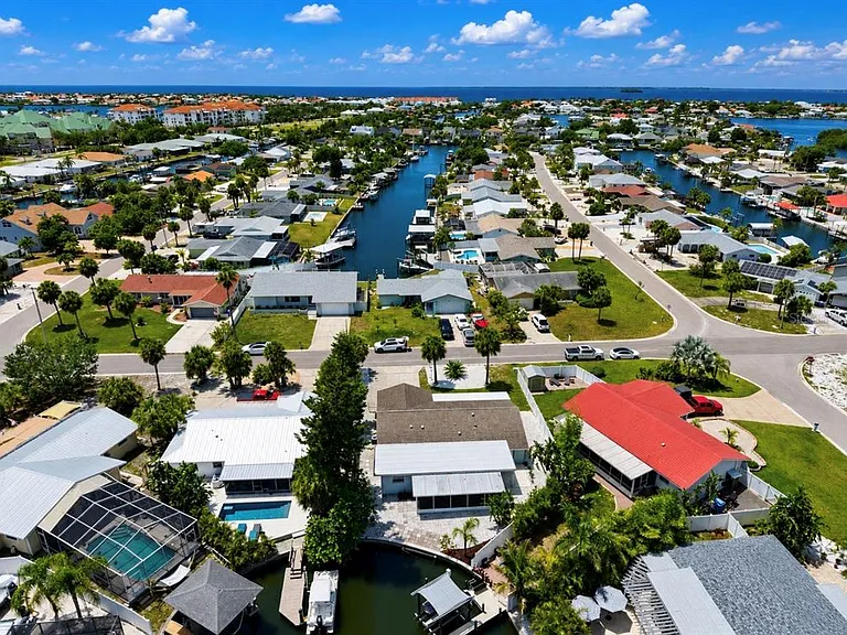 6513 Abaco Dr — Photo 58