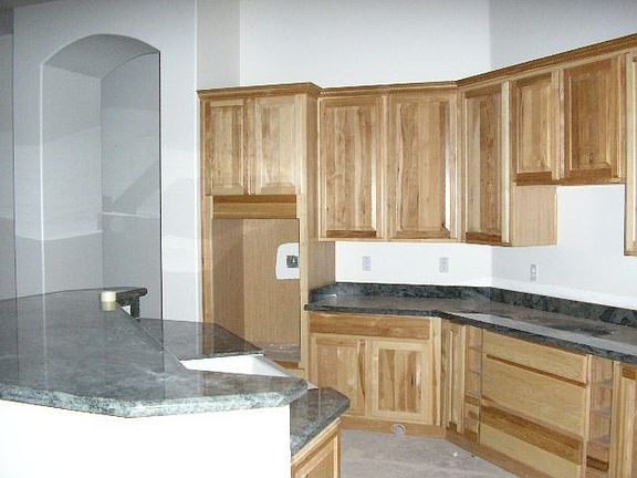 Kitchen - hickory cabinets