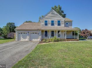 9508 Pecan Grove Ter, Gaithersburg, MD 20882