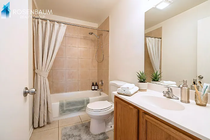 1702 W Shangri La Rd #3 — Photo 6