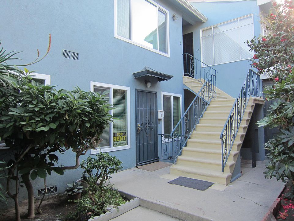 1st image of 2345 Westwood Blvd #3