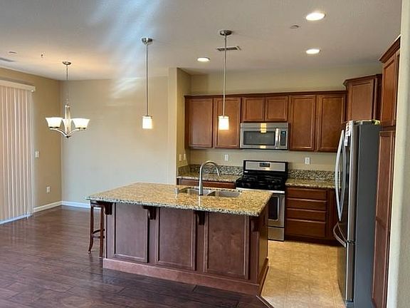 5th image of 4799 Chert Ct