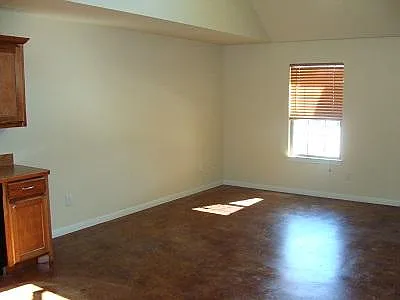 128 Meadow Park Cir #128 — Photo 10