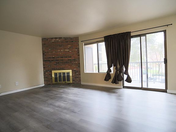 5th image of 12611 NE 145th Pl APT H74