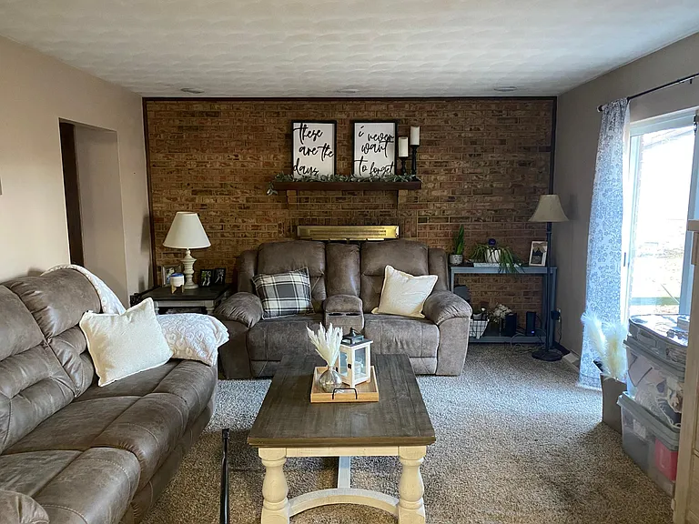 511 N Cherry St — Photo 21