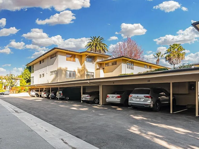945 S Orange Grove Blvd #E — Photo 27