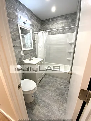 Rented by Realty Lab LLC | media 9