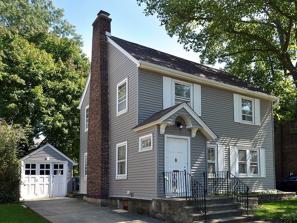 1st image of 307 N Hale St