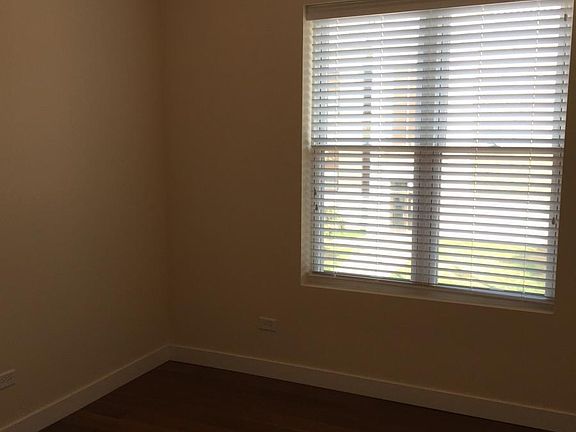 5th image of 1421 119th St #2D