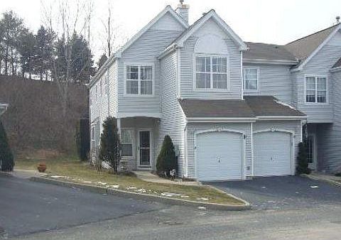 1st image of 157 Windward Ct S