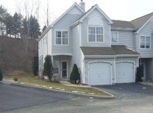 157 Windward Ct S, Port Jefferson, NY 11777