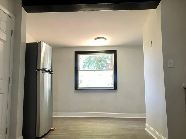 717 Wager St — Photo 11