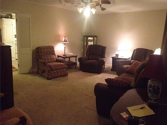 4th image of 2020 W Belclaire Cir
