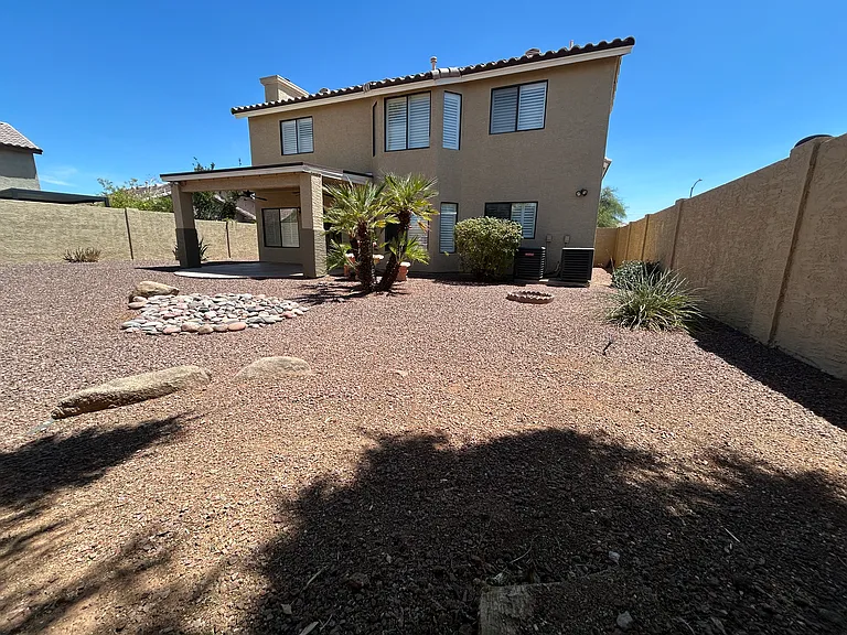 4334 E Anderson Dr — Photo 46
