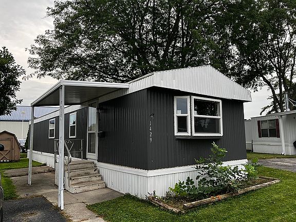 4th image of 1429 Eastshore Dr