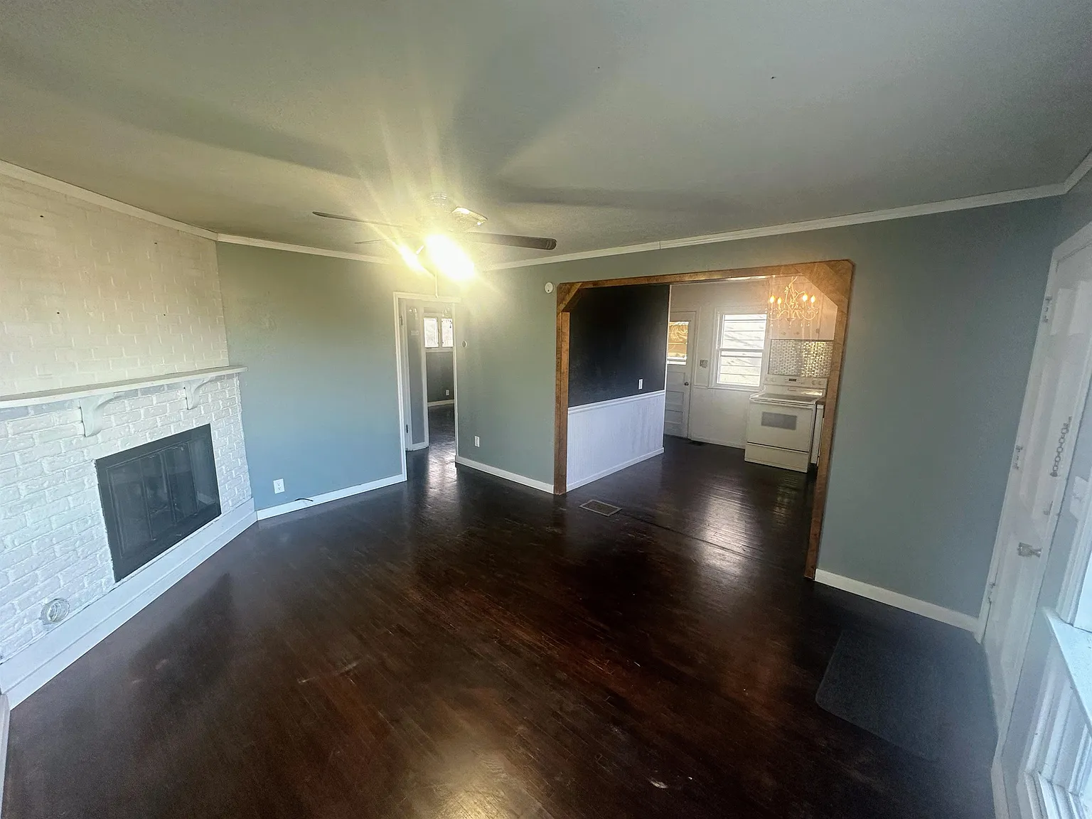 1104 5th Street - 1 — Photo 3