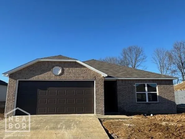 4804 Prospector Dr, Jonesboro, AR 72405