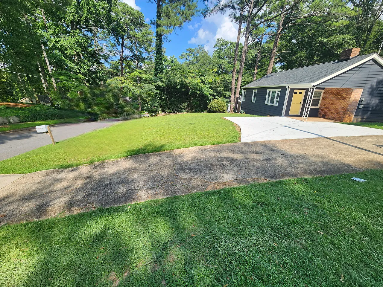 3 bed, 1404 sqft, $2,850 — Photo 2