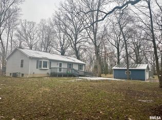 18498 Nance Ave, Tallula, IL 62688