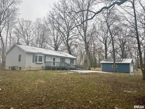 18498 Nance Ave, Tallula, IL 62688