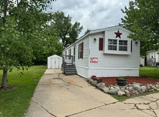 32671 Susan Ct, New Haven, MI 48048
