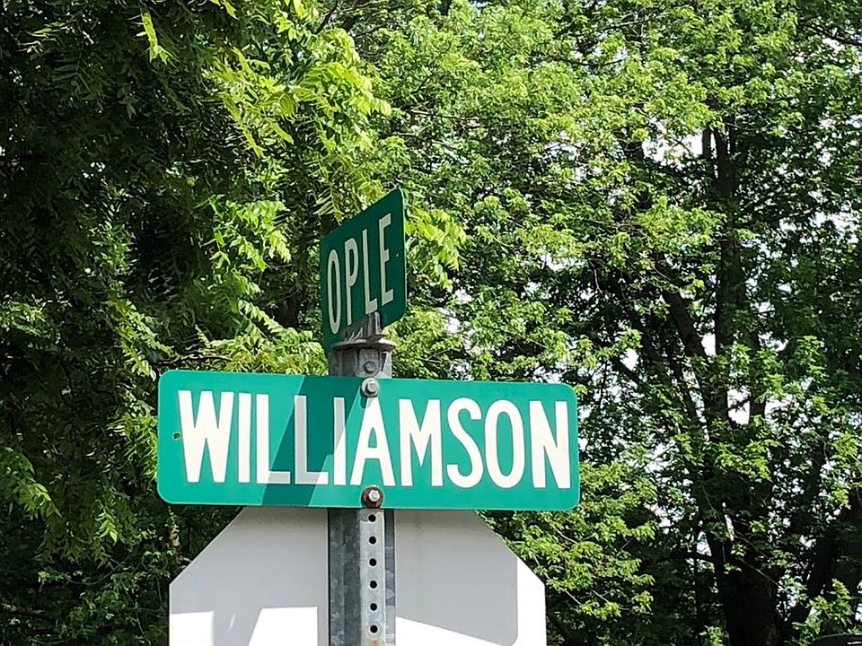 2nd image of 500 W Williamson St