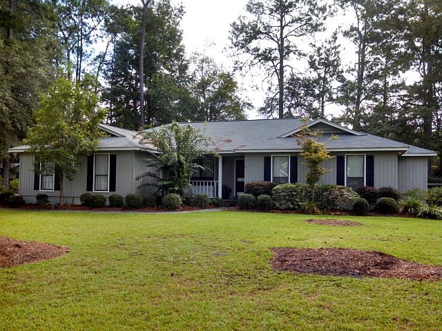 1st image of 1412 Woodland Way