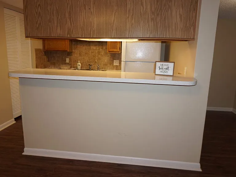 5547 Pinebay Cir N — Photo 3