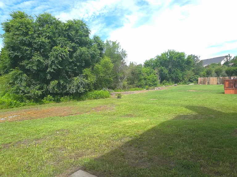 2895 Gallery Grv — Photo 24