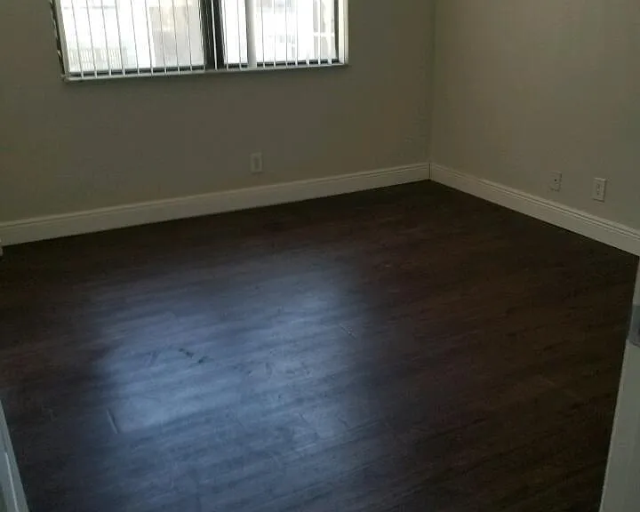 706 Executive Center Dr #23 — Photo 7