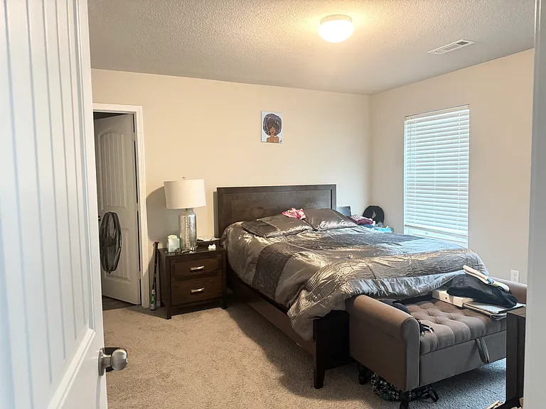 8616 Eastwood Creek Dr — Photo 12