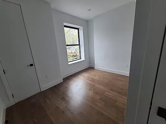 Rented by Rennit Inc. | media 2