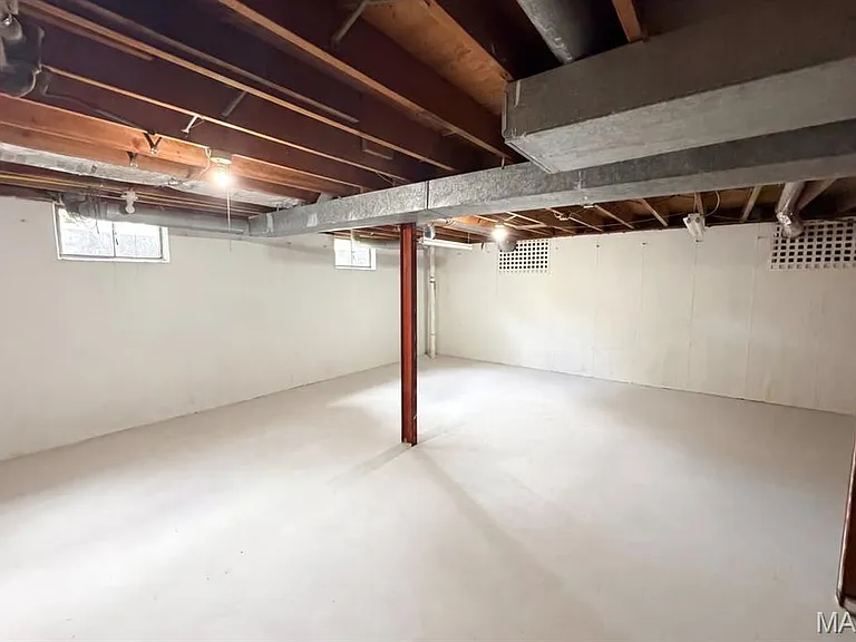 238 W Skyline Dr — Photo 4