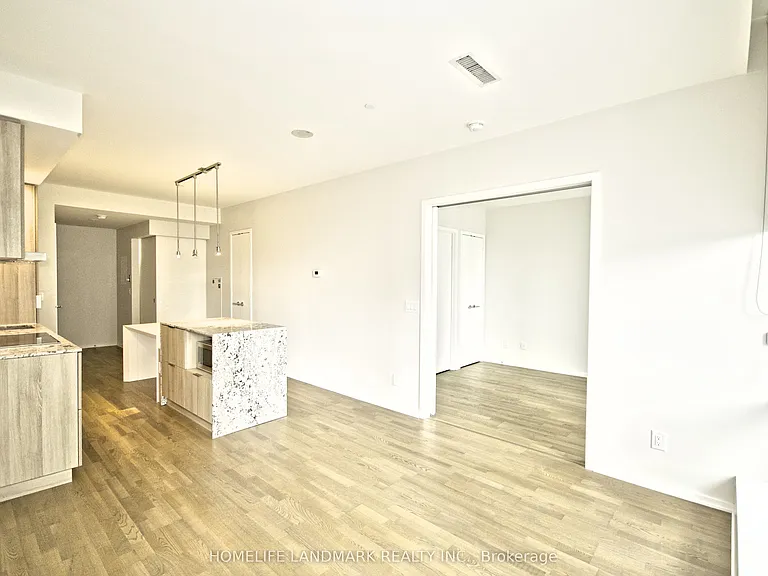 1 Bloor St E #809 — Photo 7