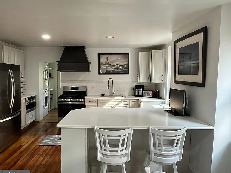 203 Chestnut Ave — Photo 7