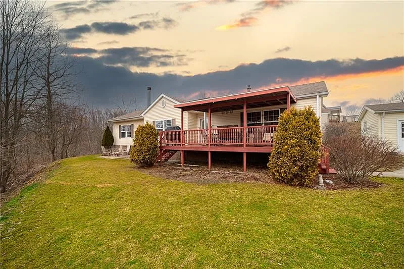 628 Deana Way photo 1