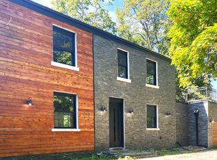 860 Green Bay Rd, Highland Park, IL 60035